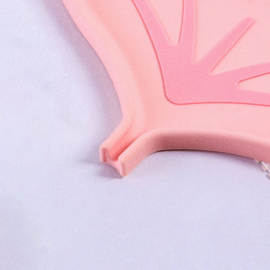 Garneck Ginkgo Leaf Self-Draining Soap Dish – Pink Leaf-Shaped Soap Holder & Storage Tray for Shower and Bathroom